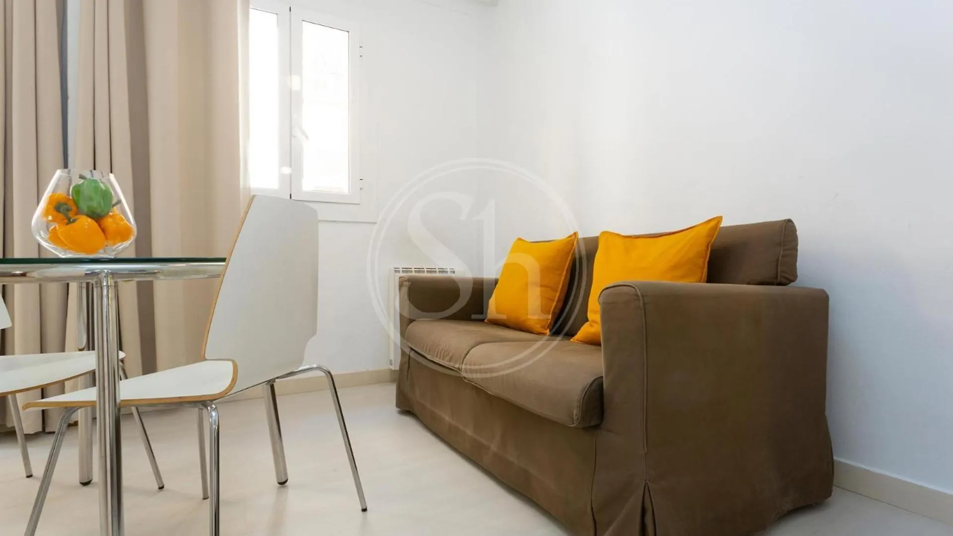 Estudio En Barrio De Gracia E4 Barcelona Spanien